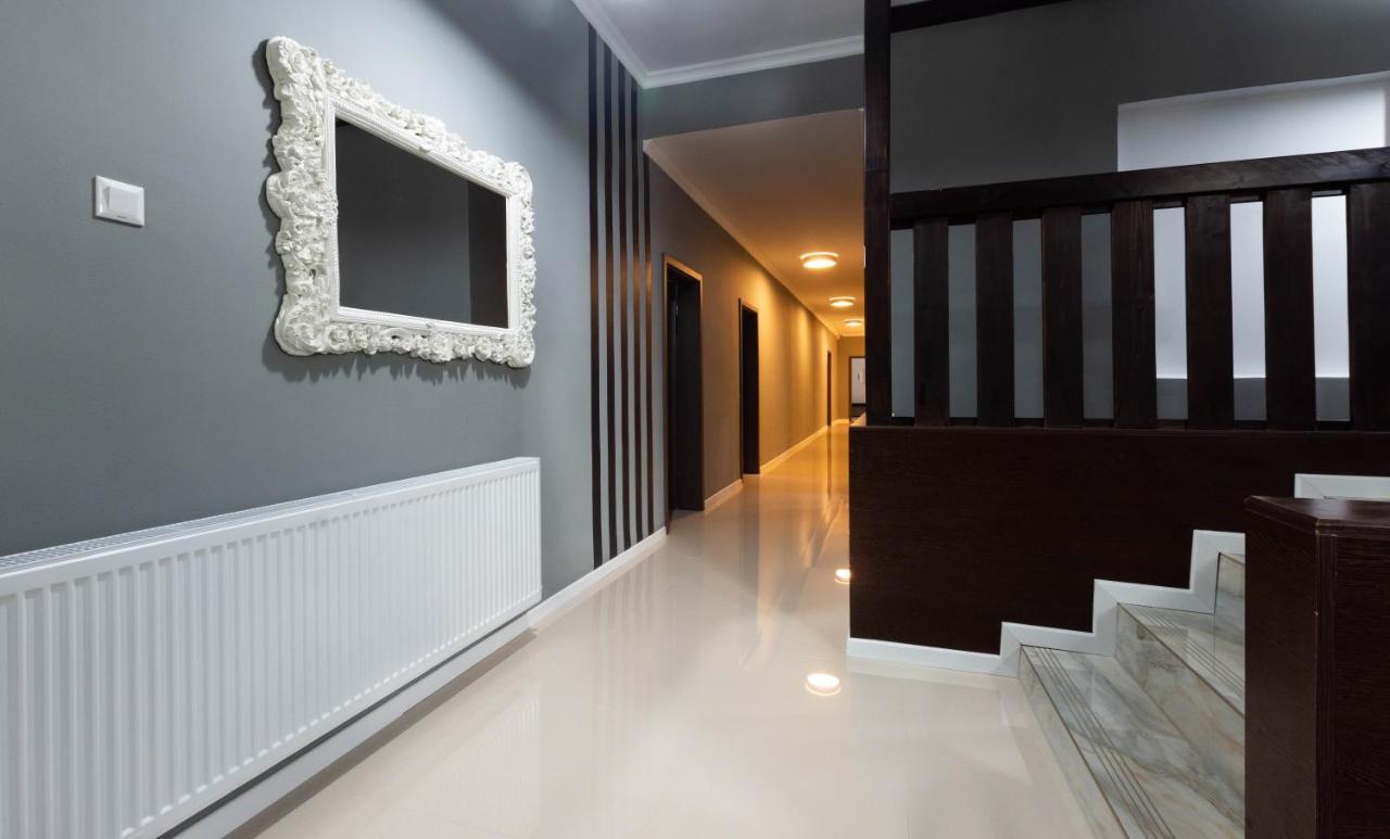 Resita Residence Sauna Apartment Bagian luar foto